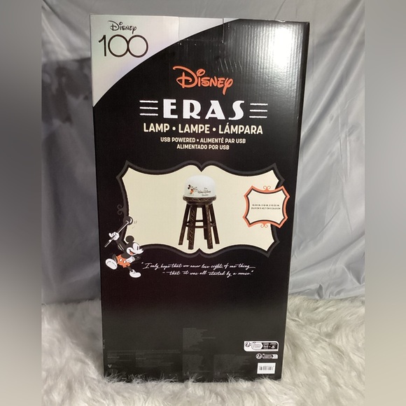 SOLD………Disney ERAS Lamp “The Walt Disney Studios” Water Tower - Picture 11 of 15
